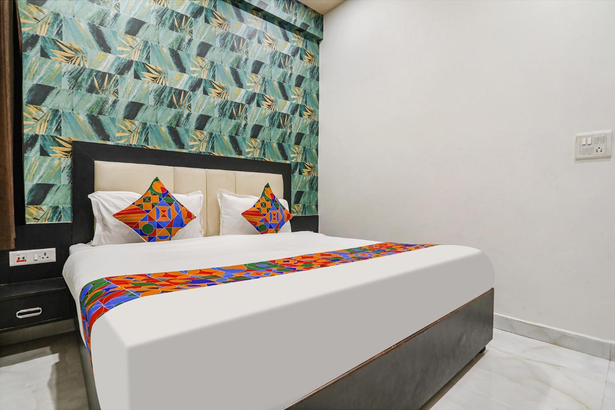 Fabhotel Aaradhya Residency Агра Экстерьер фото