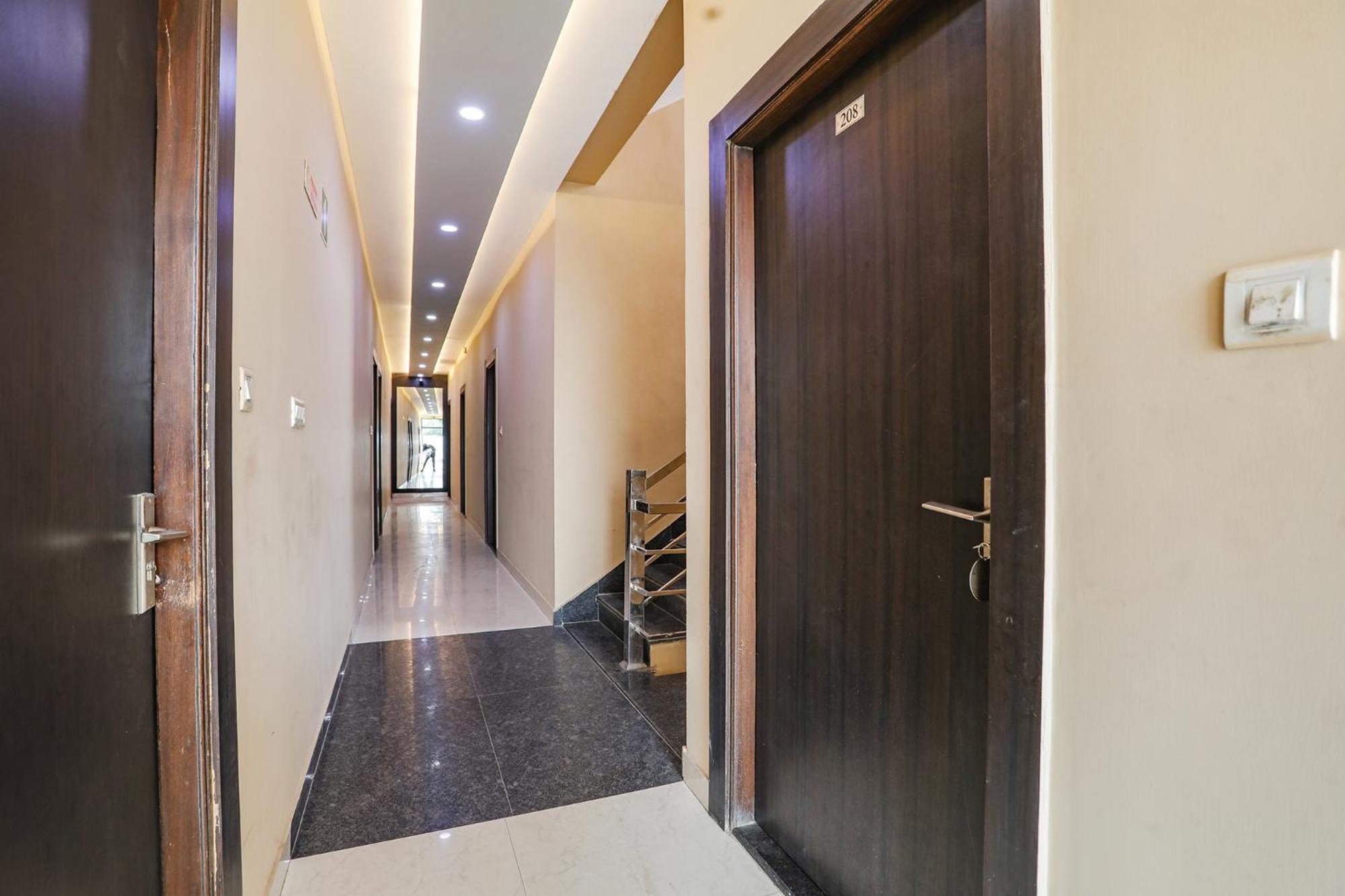 Fabhotel Aaradhya Residency Агра Экстерьер фото
